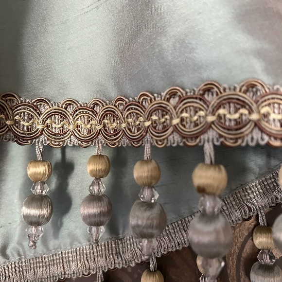 Drapery trim - Picture 3 of 6